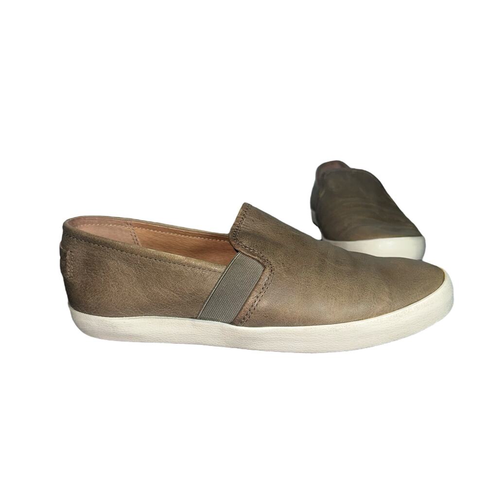 Frye Melanie Leather SlipOn Sneakers Ash taupe Gray Women’s Sz 9M Casual Comfort